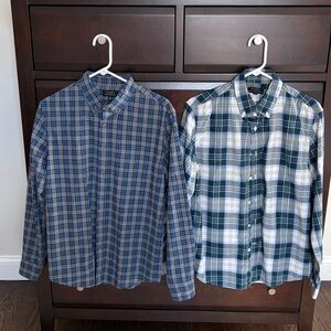 Men’s Banana Republic Slim Fit Untucked Button Down Shirts - M - Bundle of 2